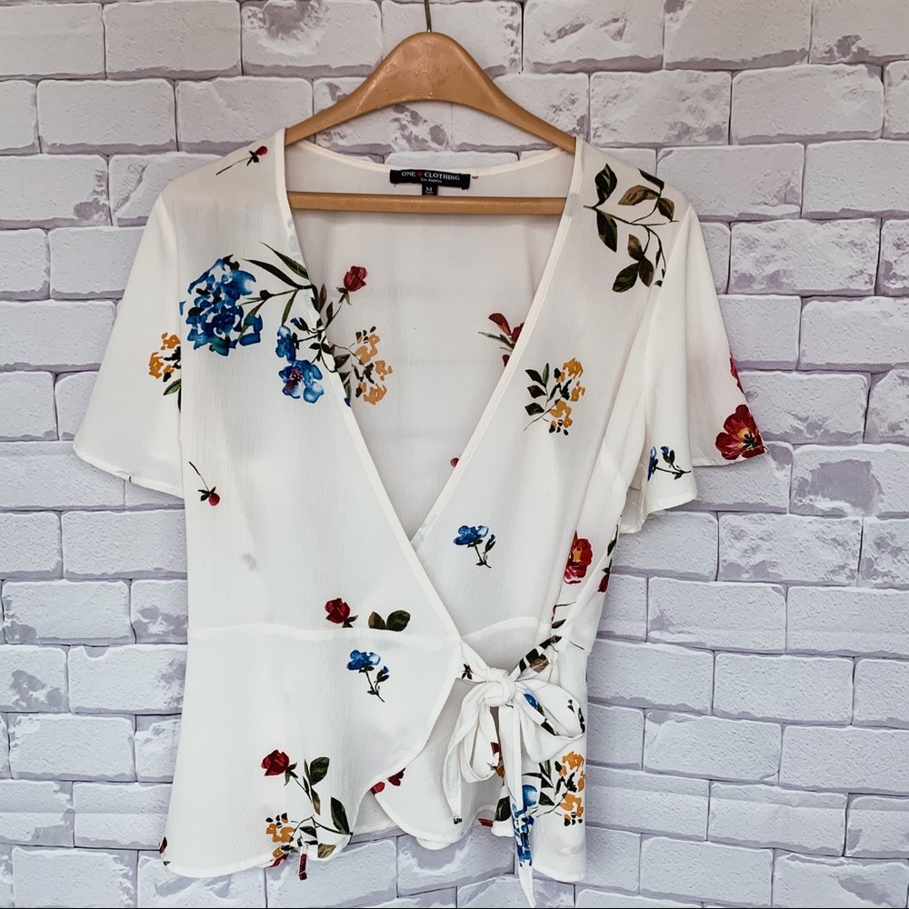 Floral peplum top